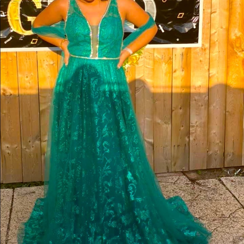 Prom/formal dress